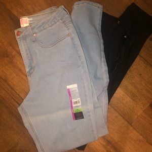 2 pairs of jeans size 11
